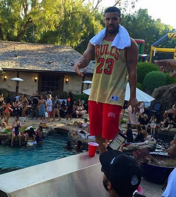 drake-villa-losageles-soirée