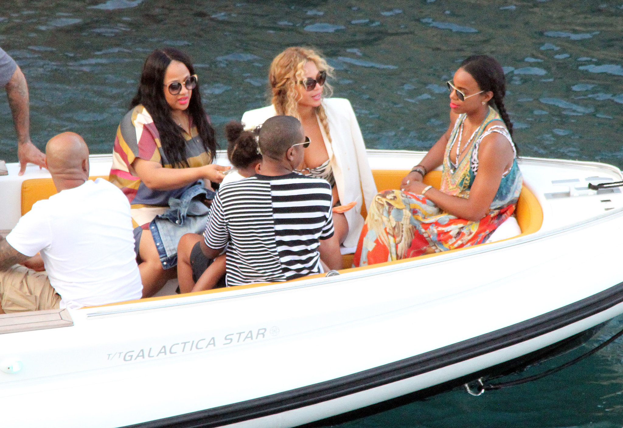Beyonce-Jay-Z-Vacation-Italy-2015-Pictures (2)
