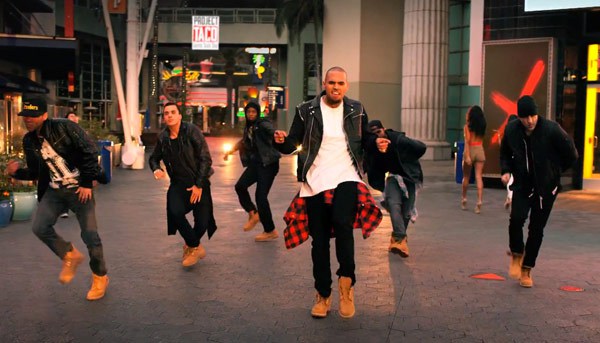 chris-brown-loyal-timberland-botas-boots-roots-on-boots