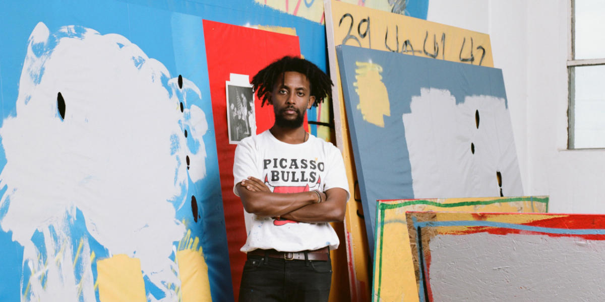 Awol Erizku dans son studio (c) Awol Erizku