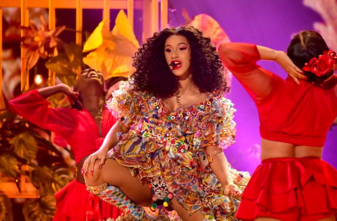 cardi-b-amas